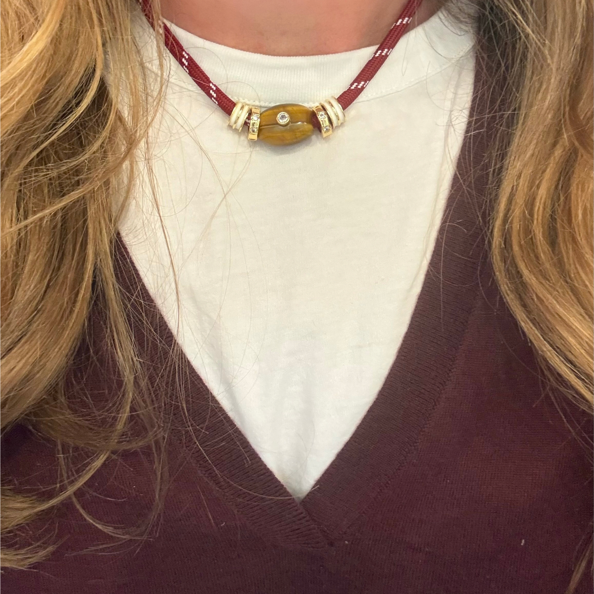 Burgundy Paracord with Tiger Eye Bead