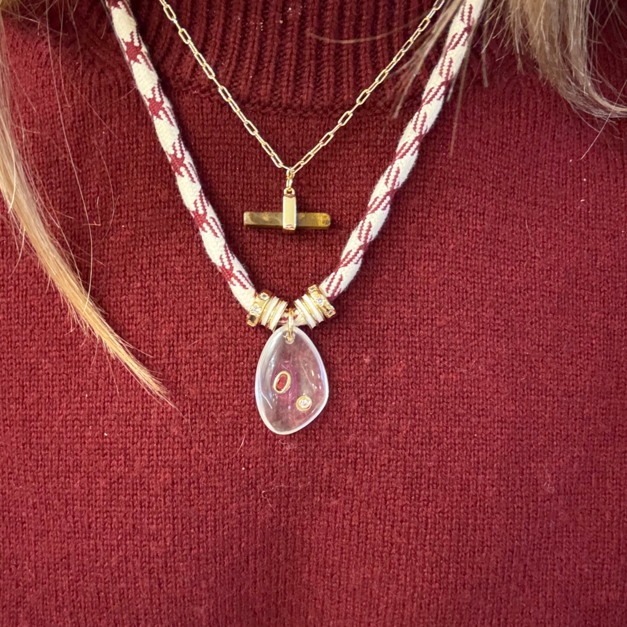 Maroon & White Paracord - Clear Quartz Stone