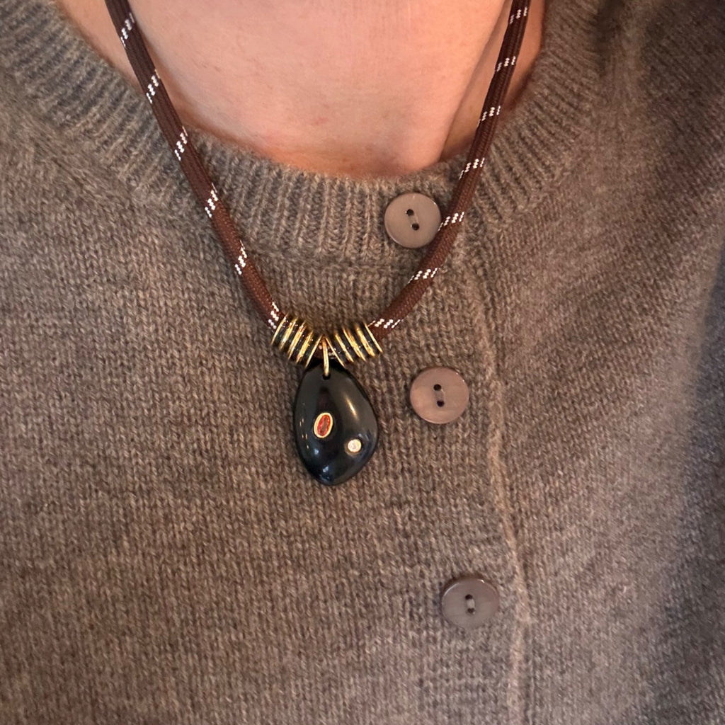Brown Paracord - Black Onyx Stone